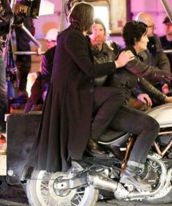 Keanu Reeves The Matrix 4 Neo Coat 33022.1642416551 247x296